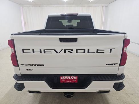 Used 2022 Chevrolet Silverado 1500 RST AWD/4WD image 17