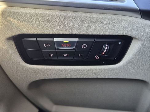 Certified 2025 BMW i4 xDrive40i image 26