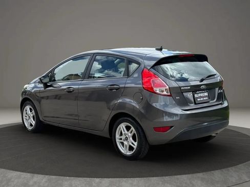 Used 2018 Ford Fiesta SE FWD image 5