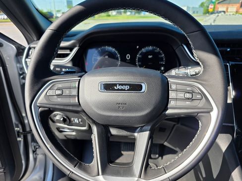 New 2026 Jeep Grand Cherokee L Laredo AWD/4WD image 16