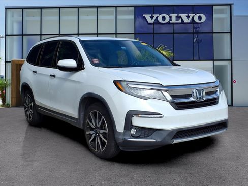 Used 2021 Honda Pilot Touring image 1