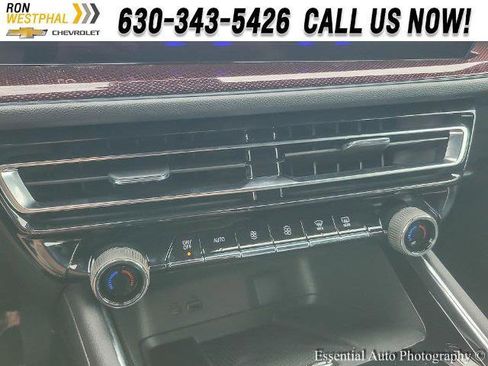 New 2025 Chevrolet Traverse Z71 w/ Enhanced Driving Package image 15