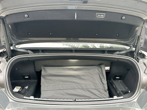 Used 2023 BMW M850i xDrive Convertible image 25