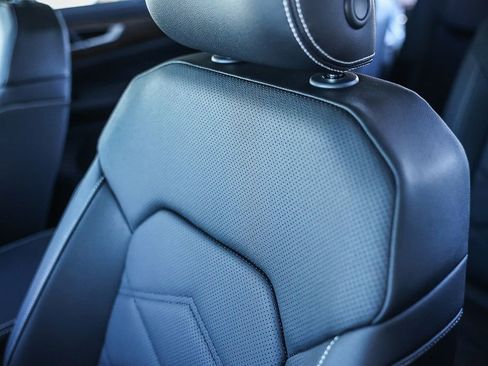 New 2026 Volkswagen Atlas SE image 42