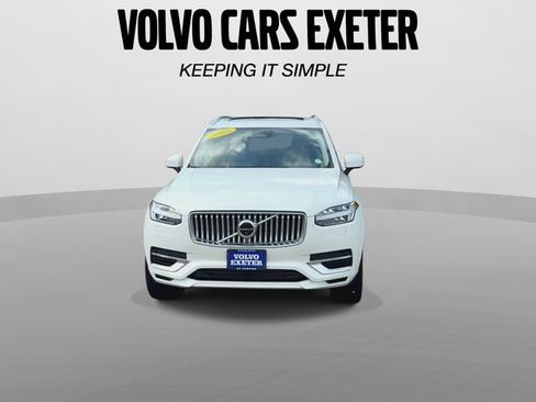 Certified 2025 Volvo XC90 T8 Plus w/ Protection Package AWD/4WD image 3