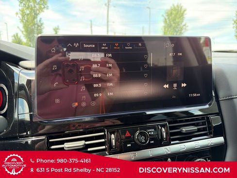 New 2026 Nissan Pathfinder SL FWD image 16