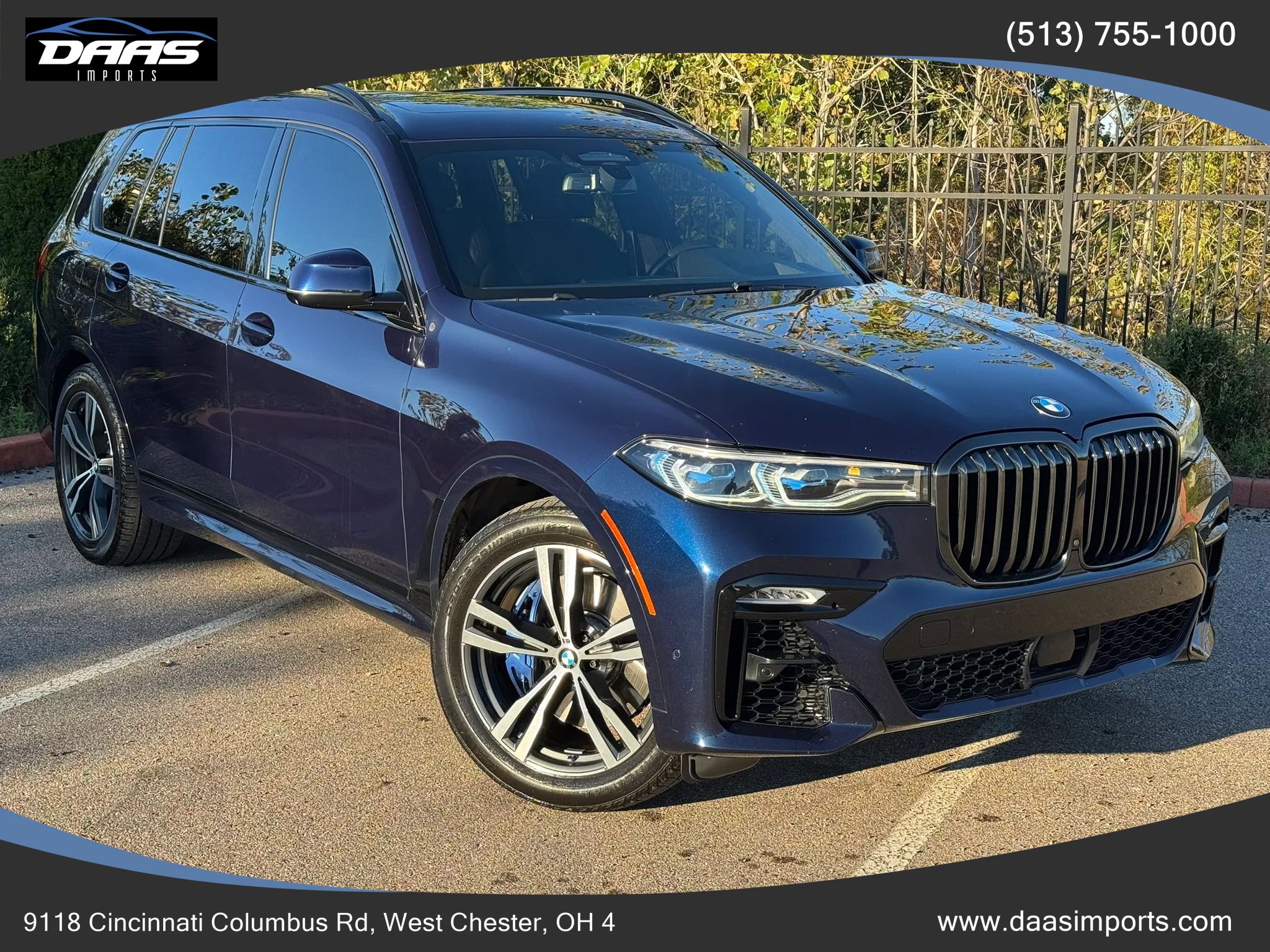 Used 2022 BMW X7 M50i AWD/4WD image 1