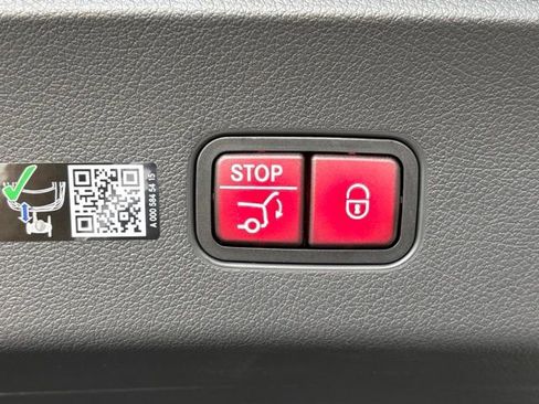 Certified 2026 Mercedes-Benz GLC 300 4MATIC image 34