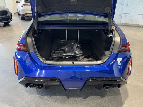 New 2026 BMW M5 w/ Executive Package image 12