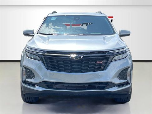 Used 2024 Chevrolet Equinox RS image 2