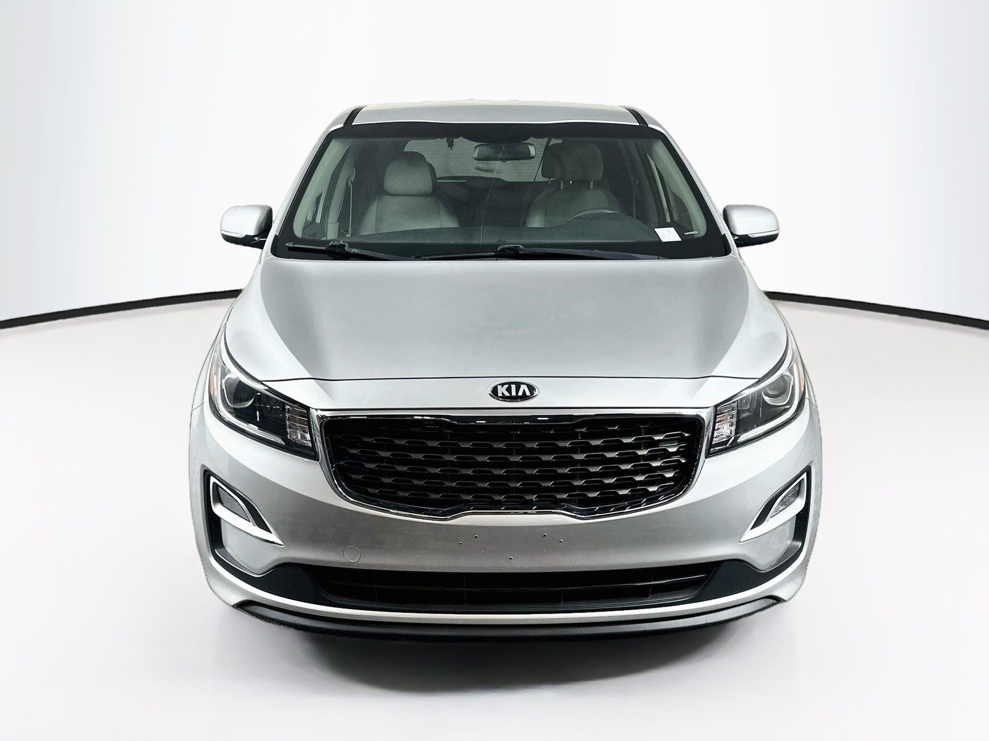 Used 2020 Kia Sedona LX FWD image 2