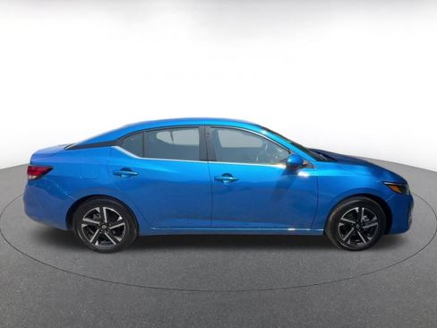 Used 2025 Nissan Sentra SV FWD image 15