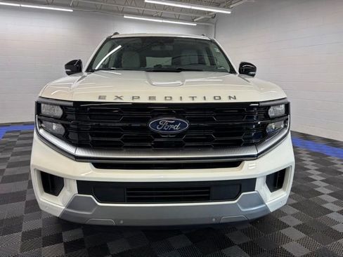 New 2026 Ford Expedition Platinum AWD/4WD image 14