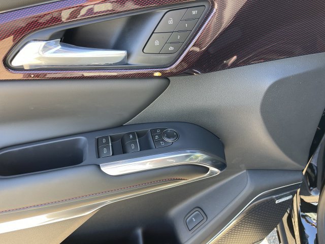 New 2027 Chevrolet Traverse RS w/ LPO, Floor Liner Package AWD/4WD image 13