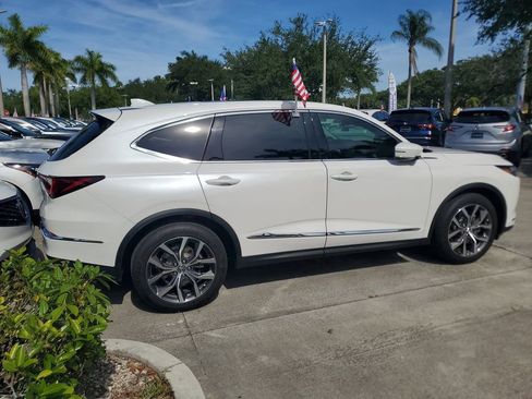 Used 2024 Acura MDX SH-AWD w/ Technology Package image 7