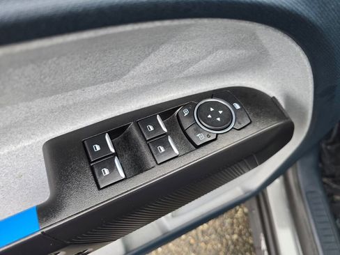 Used 2025 Ford Maverick XLT w/ Equipment Group 302A AWD/4WD image 17