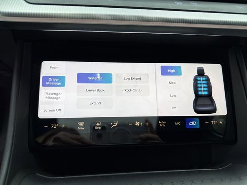 Used 2024 Jeep Wagoneer Launch Edition image 31