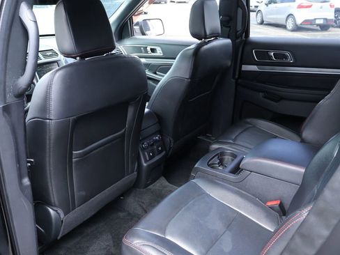 Used 2018 Ford Explorer Sport w/ Equipment Group 401A AWD/4WD image 11