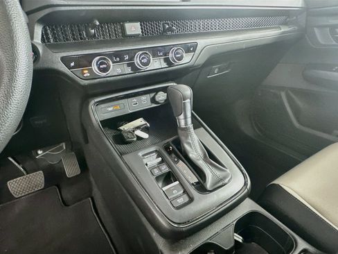 Used 2025 Honda CR-V EX image 24