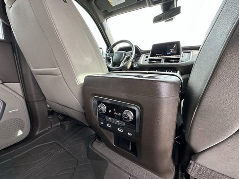 Used 2021 Chevrolet Suburban Z71 w/ Rear Media and Nav Package image 23