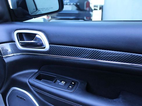 Used 2021 Jeep Grand Cherokee SRT AWD/4WD image 23