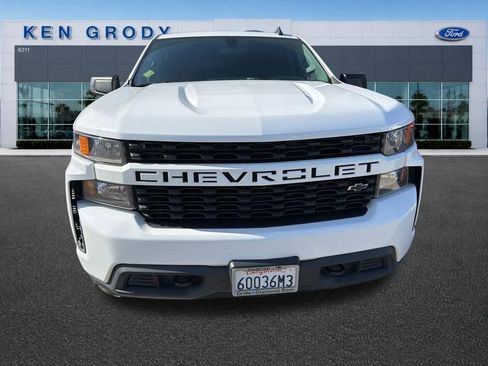 Used 2022 Chevrolet Silverado 1500 Custom w/ LPO, Blackout Package AWD/4WD image 8