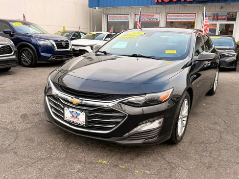 Used 2023 Chevrolet Malibu LT FWD image 4