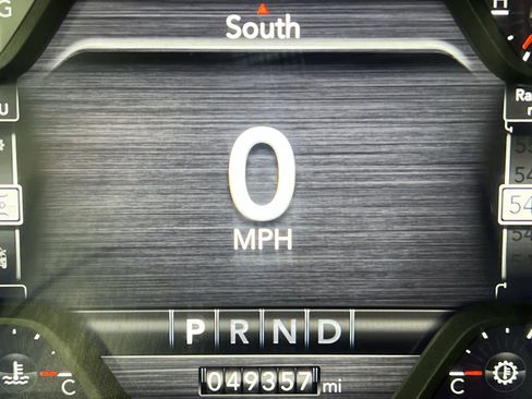 Used 2023 RAM 1500 Big Horn image 15