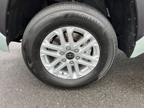 Used 2024 Toyota Tundra SR5 image 23