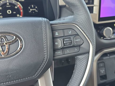 New 2026 Toyota Tundra Limited AWD/4WD image 14