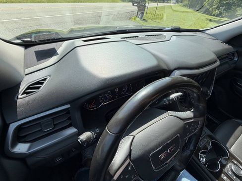 Used 2021 GMC Acadia AT4 w/ Technology Package AWD/4WD image 14