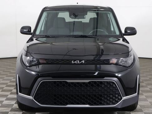 Certified 2025 Kia Soul LX FWD image 10