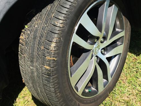 Used 2017 Honda Pilot Elite image 9