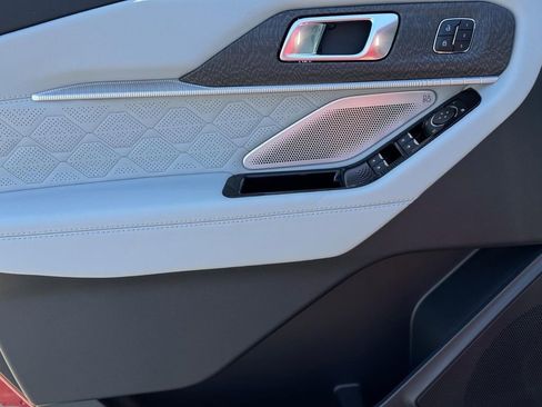 New 2026 Ford Explorer Platinum AWD/4WD image 17