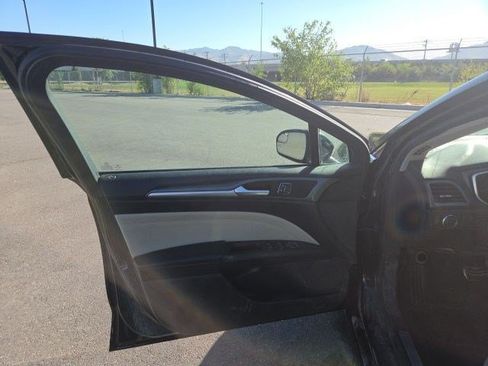 Used 2015 Ford Fusion Titanium AWD/4WD image 10