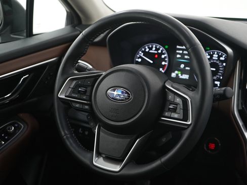 Used 2022 Subaru Outback Touring image 14