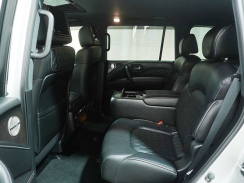 Used 2023 INFINITI QX80 Sensory w/ Cargo Package AWD/4WD image 16