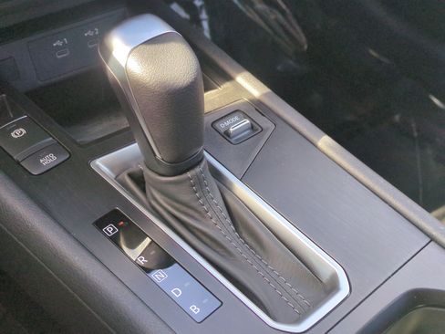 New 2026 Nissan Kicks SV image 35