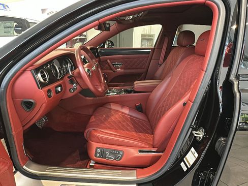 Used 2018 Bentley Flying Spur S W12 AWD/4WD image 15