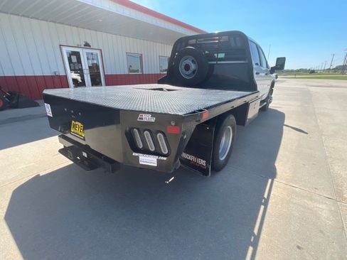 Used 2025 Chevrolet Silverado 3500 W/T w/ WT Convenience Package AWD/4WD image 8