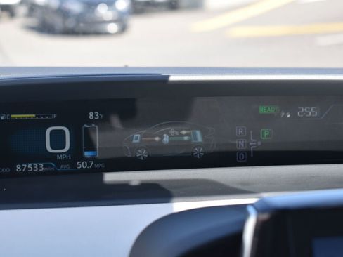 Used 2017 Toyota Prius Prime Premium w/ Carpet Mat Package FWD image 10