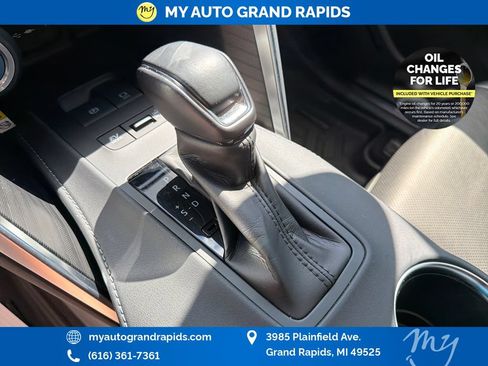 Used 2021 Toyota Venza Limited w/ Advanced Technology Package AWD/4WD image 27