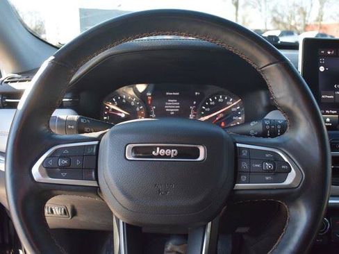 Used 2022 Jeep Compass Limited AWD/4WD image 31