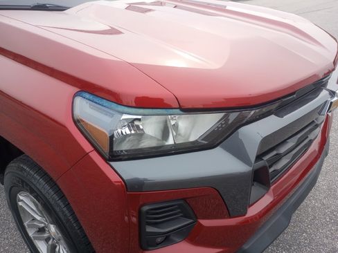 Used 2023 Chevrolet Colorado LT w/ LT Convenience Package image 28