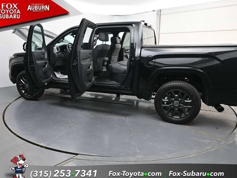 Used 2024 Toyota Tundra Platinum image 39