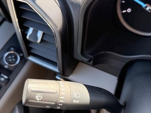 Used 2022 Ford F250 XLT image 19