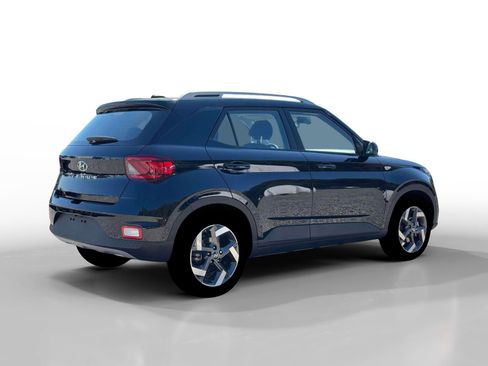 New 2026 Hyundai Venue SEL FWD image 8