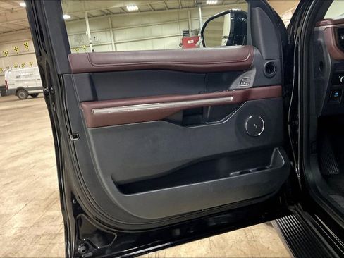 Certified 2024 Ford Expedition Max Limited image 22