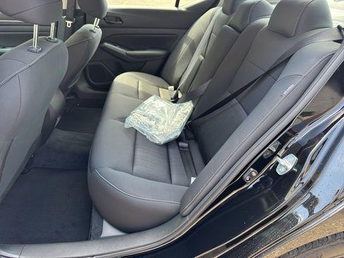 New 2025 Nissan Altima 2.5 SV image 16