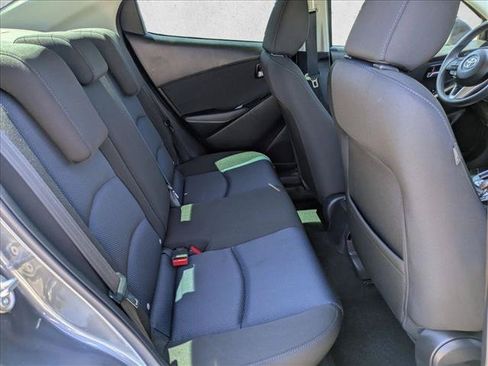 Used 2018 Toyota Yaris iA FWD image 19
